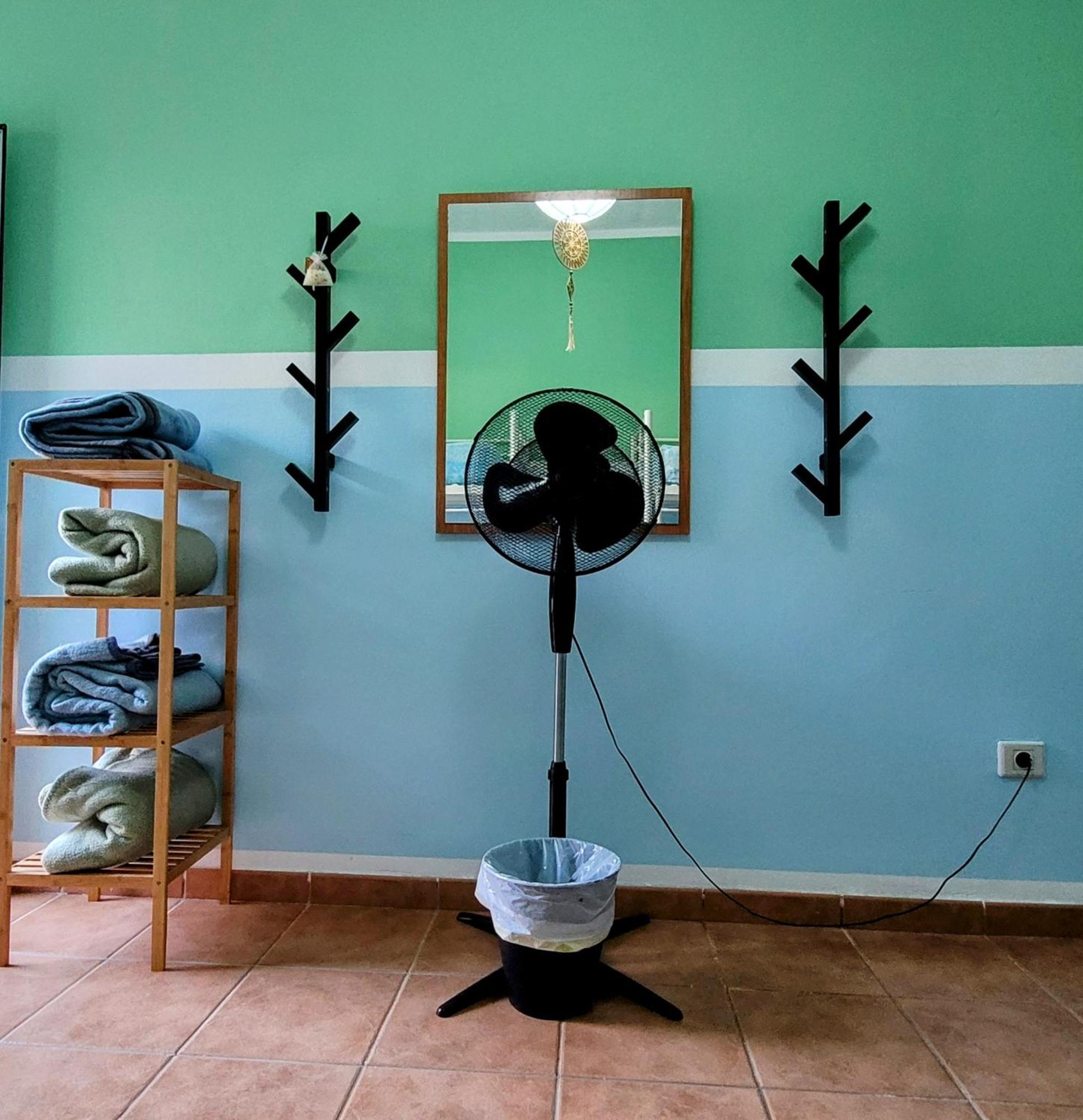 Eden Guesthouse Sardina Szoba fotó