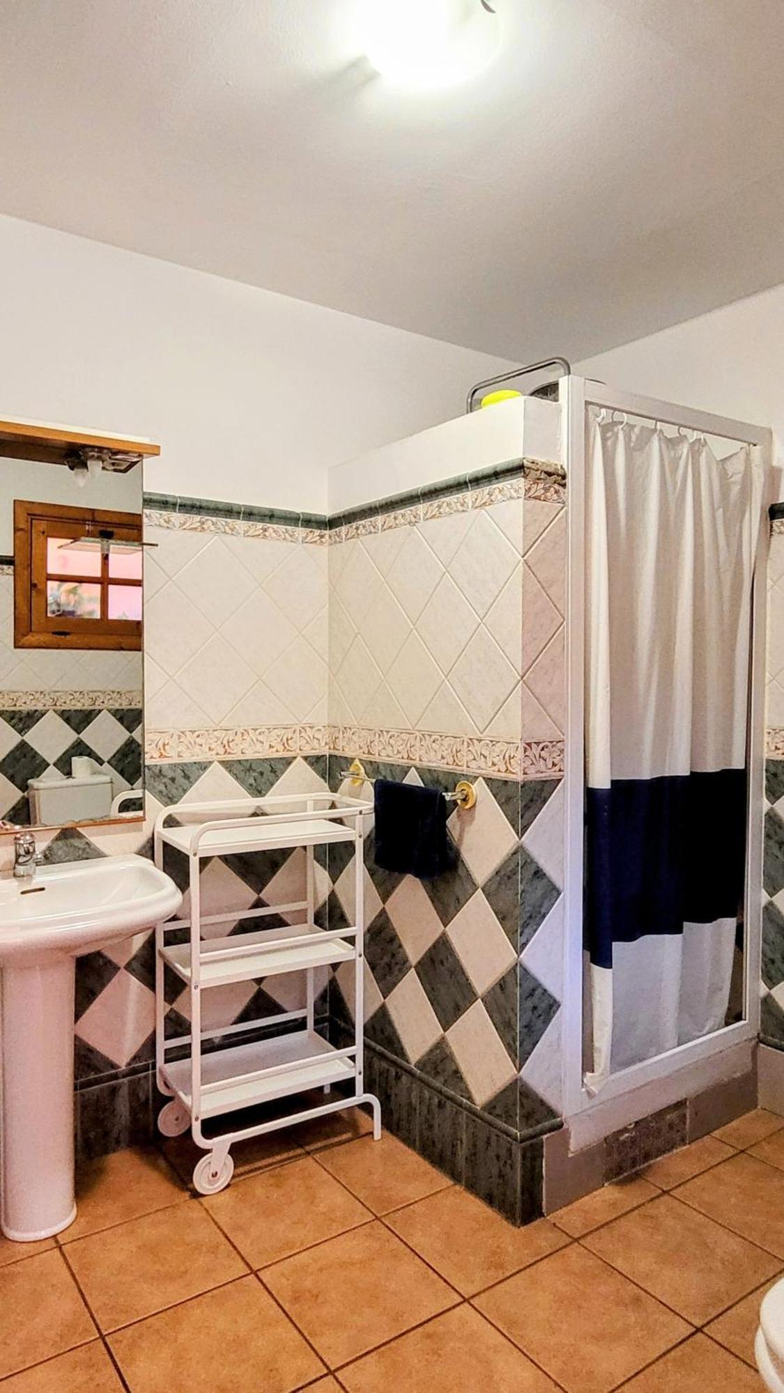 Eden Guesthouse Sardina Kültér fotó