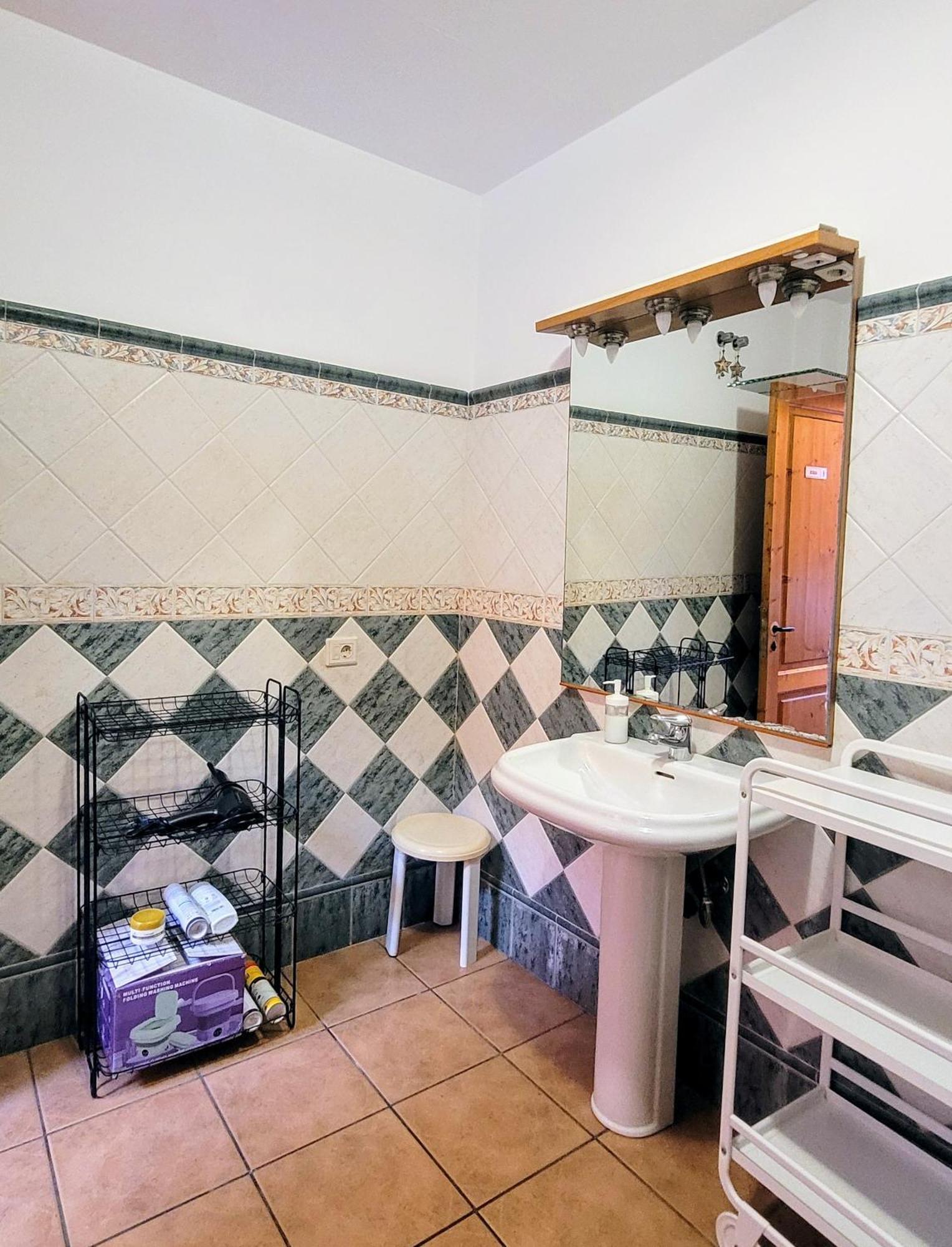 Eden Guesthouse Sardina Kültér fotó